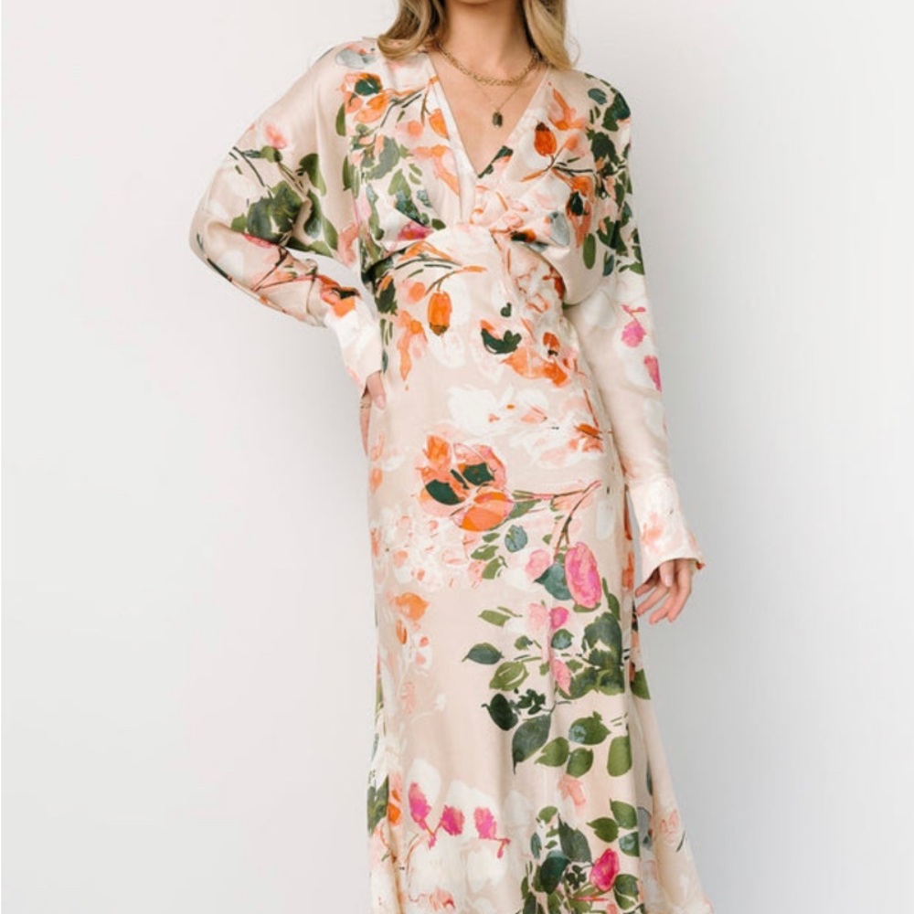 Floral Maxi Dress!!! Size Medium!!!